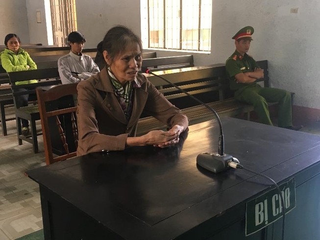 Người đàn bà đánh chết chồng vì bị đuổi đánh