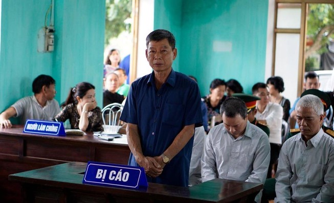 Nguyên sư đoàn trưởng Phòng không Không quân lãnh án