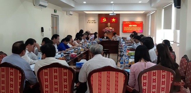 Lộ bí mật đời tư từ việc 'đòi' phiếu lý lịch tư pháp số 2
