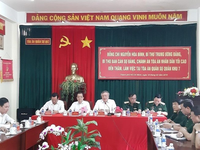 Chánh án TAND tối cao làm việc với Tòa án quân sự Quân khu 7
