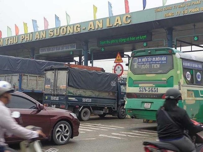 TP.HCM: Các cơ quan nhà nước phải trả phí tự động không dừng