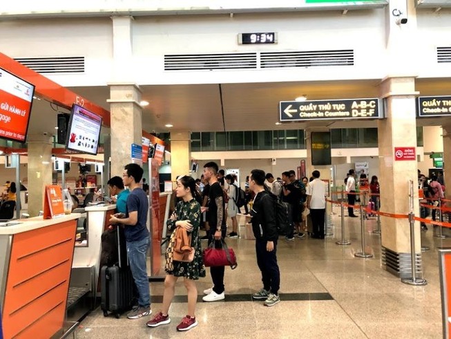 Hoàn vé máy bay Jetstar phải đến đại lý lấy lại tiền mặt?
