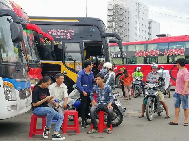 Bến xe Miền Đông chính thức bán vé tết