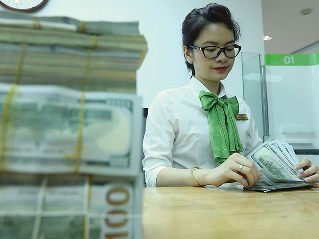 Bất ngờ tăng giá Đô la Mỹ, Ngân hàng Nhà nước nói gì?