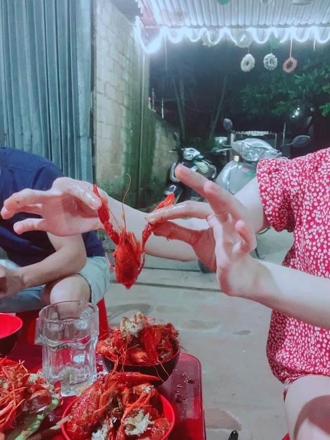 Hỏa tốc chặn tôm càng đỏ Trung Quốc 'chạy' vào Việt Nam