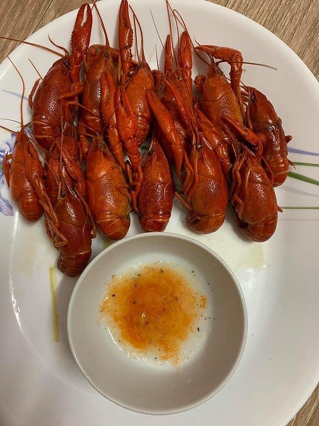 Vì sao phải hỏa tốc chặn tôm càng đỏ Trung Quốc?