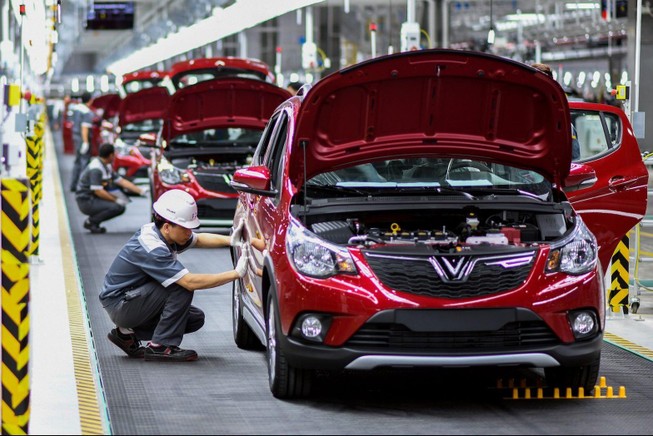 Người Thái Lan đang sợ xe hơi Việt Nam?