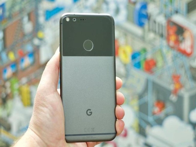 ‘Ly hôn’ Trung Quốc, điện thoại của ông trùm Google qua VN