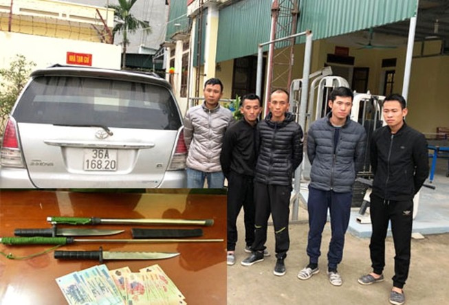 Nhóm 5 người chuyên cưỡng đoạt của chủ thầu xây dựng