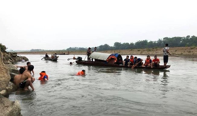 Thương tâm: 4 học sinh chết đuối trong chiều định mệnh