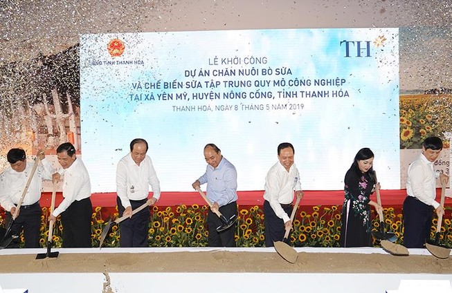 Thủ tướng khởi công dự án nông nghiệp công nghệ cao 3.800 tỉ