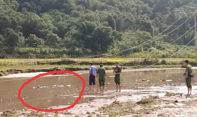 2 vợ chồng trẻ bị điện giật tử vong lúc mờ sáng