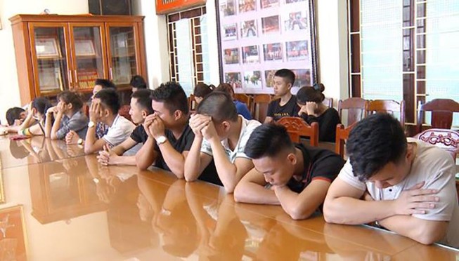 18 thanh niên tổ chức sinh nhật bằng ma túy
