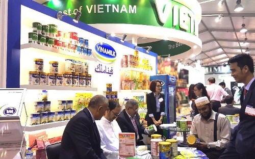 Chuyến xuất ngoại đầu tiên của Vinamilk