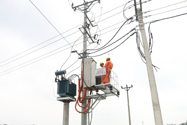 EVNNPC: Đảm bảo cấp điện ổn định, liên tục dịp lễ 30-4