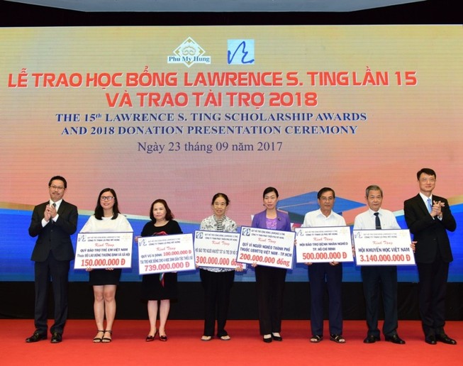 Phú Mỹ Hưng trao học bổng, tài trợ hơn 8,46 tỉ đồng