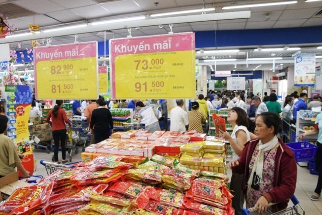 Co.opmart: Sản phẩm Tết đồng loạt giảm giá mạnh