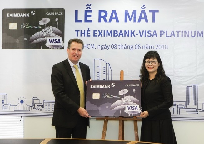 Eximbank ra mắt thẻ tín dụng quốc tế Visa Platinum Cash Back