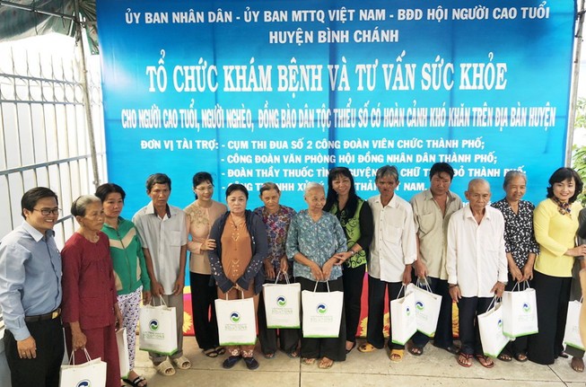 VWS: Hướng về biển đảo và người nghèo Bình Chánh