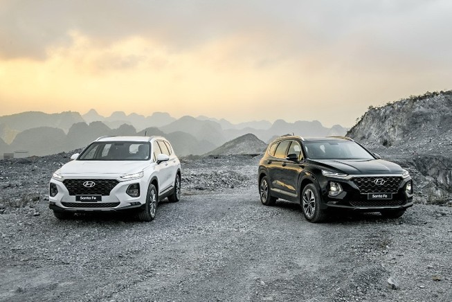 Vừa ra mắt, Hyundai SantaFe 2019 tạo con sốt trên thị trường