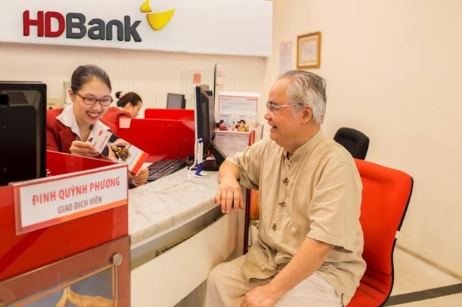 HDBank: Tuổi càng cao, ưu đãi càng nhiều