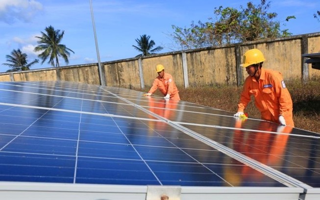 EVNSPC hướng dẫn thực hiện dự án điện mặt trời trên mái nhà