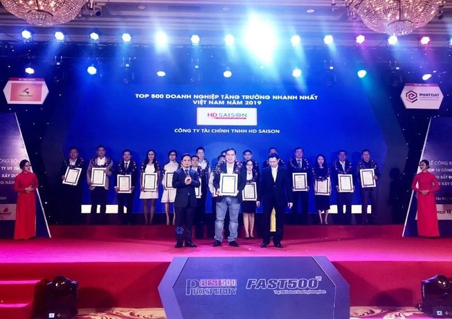 HD SAISON đứng 39 trong 500 DN tăng trưởng nhanh nhất Việt Nam