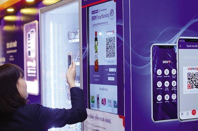 Dịch vụ ngân hàng thông minh - Quản lý tài chính thời 4.0