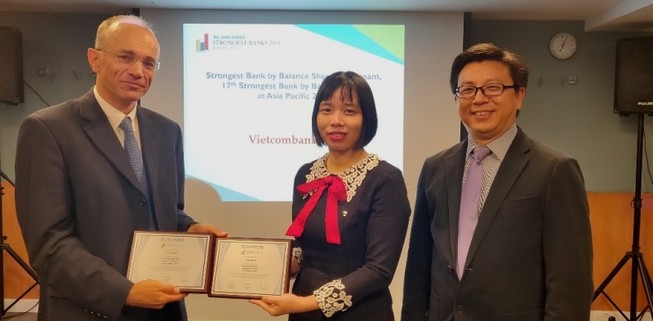 Vietcombank: Bảng cân đối tài chính mạnh nhất Việt Nam