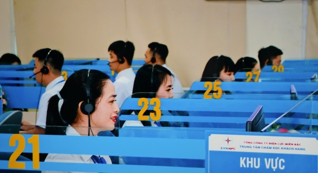 Điện lực miền Bắc đẩy mạnh dịch vụ chăm sóc khách hàng
