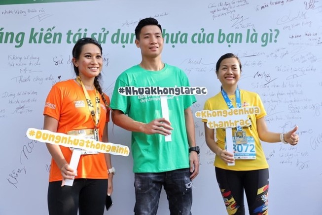 Doanh nhân Trần Uyên Phương và chiến dịch bảo vệ môi trường