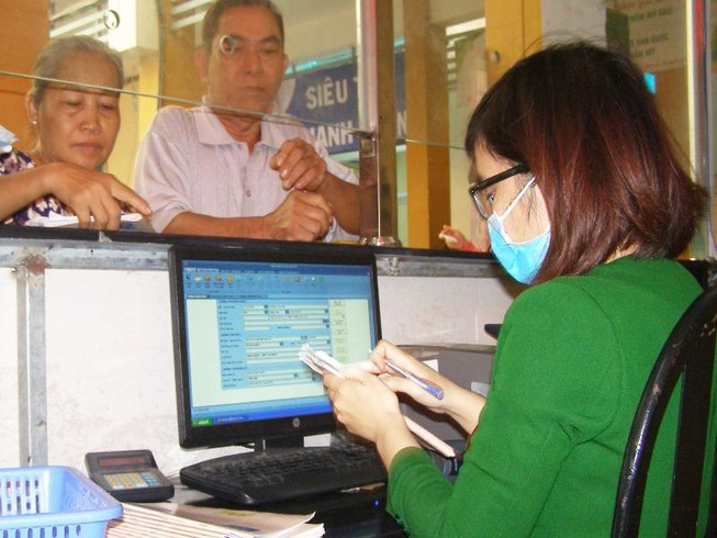 'Oải chè đậu' khi làm thủ tục đăng ký khám bệnh