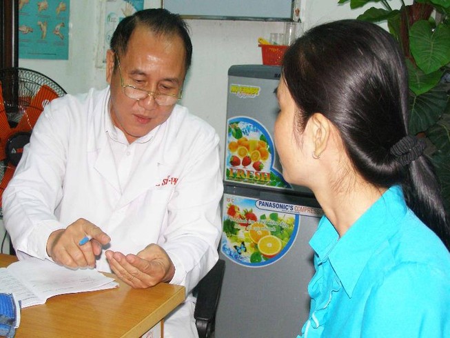 'Bực mình' với cách hỏi và khám bệnh của bác sĩ