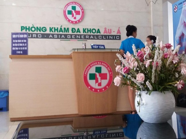 Bệnh nhân khiếu nại giá mắc, phòng khám trả lại tiền