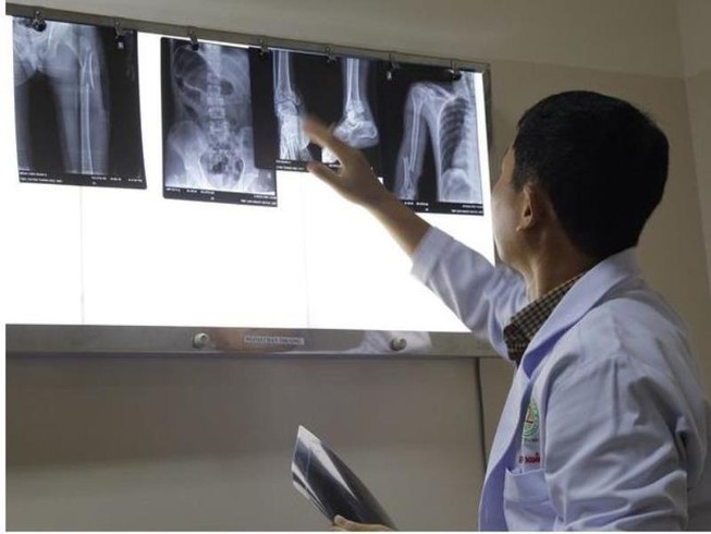 Bị cấm lấy... chồng, nam thanh niên buồn tình nhảy lầu