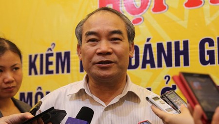 Đề thi: Có thể lấy văn bản ngoài sách giáo khoa