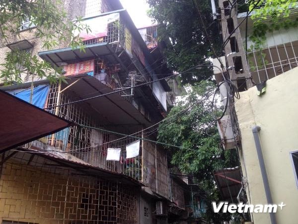 Đã khống chế được đối tượng bắt cóc con tin ở Hà Nội