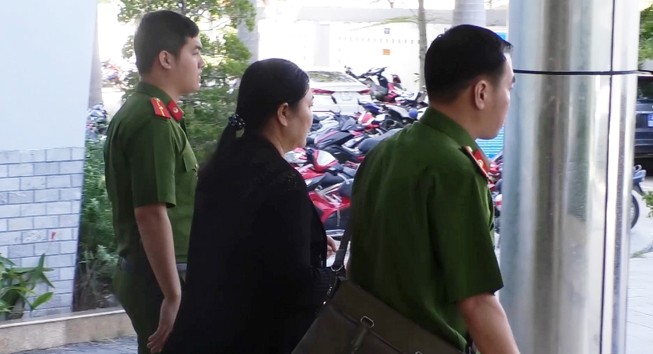 Bị bắt vì mượn nợ hơn 9 tỉ đồng