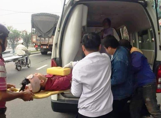 Phê thuốc lắc, lái ô tô tông chết người đang nghe điện thoại