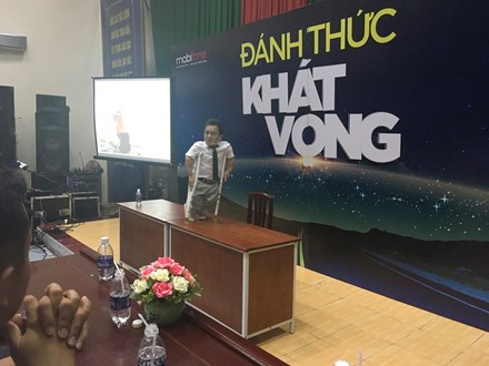 Hà Chương và Sơn Lâm cùng “Đánh thức khát vọng”