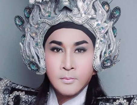 Kim Tử Long làm live show 'Thánh đường sân khấu'
