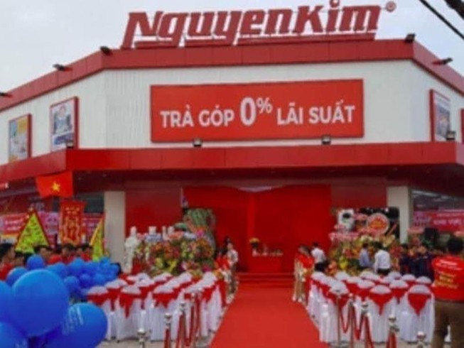 Bắt tạm giam nguyên phó giám đốc Nguyễn Kim ở Hậu Giang