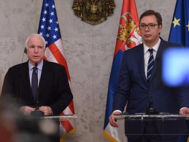 Ông McCain: Nga hợp tác Syria tấn công hóa học