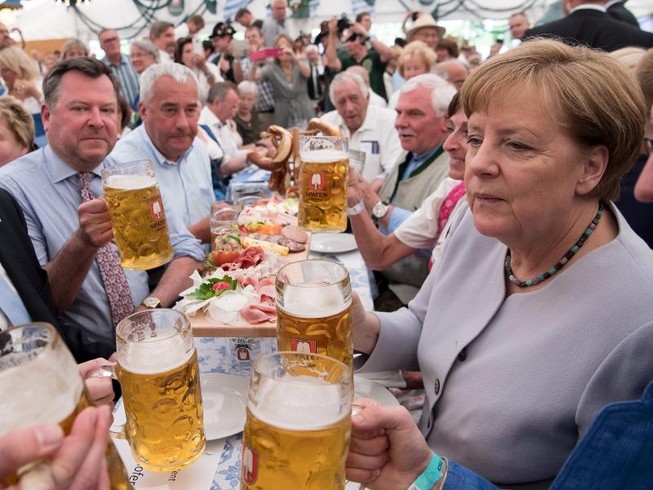 Bà Merkel: Châu Âu mất niềm tin vào nước Mỹ