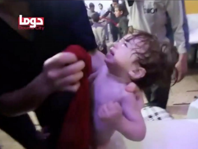 Ông Trump chỉ trích ông Putin về Syria, đe phải trả giá