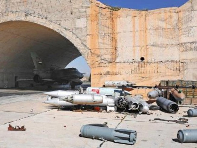 Tổng thống Syria di dời máy bay khỏi các căn cứ trước giờ G