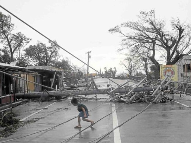 Mangkhut làm 25 người chết ở Philippines, hướng sang Hong Kong