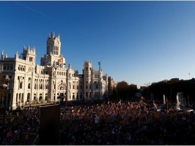 Tây Ban Nha: Người ủng hộ Catalan độc lập lại xuống đường