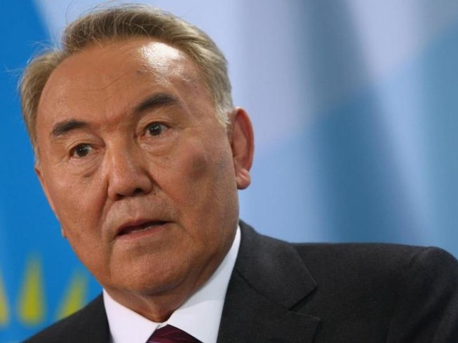 Tổng thống Kazakhstan từ chức sau gần 3 thập niên cầm quyền