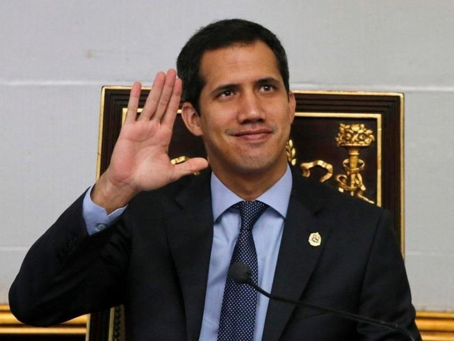 Ông Guaido bị tước quyền miễn trừ, có nguy cơ bị bắt